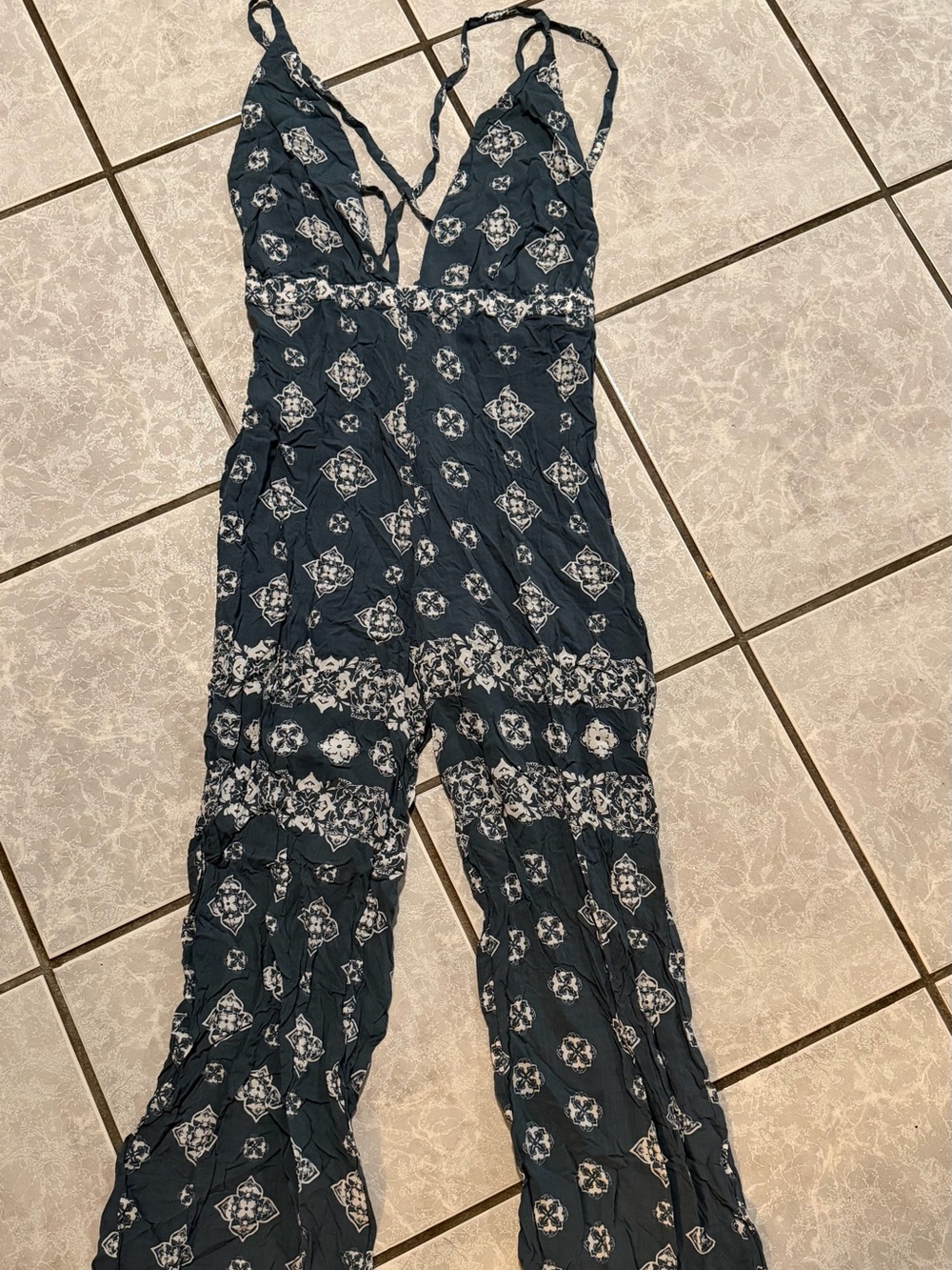 Women’s Navy Blue and white Printed Jumpsuit
